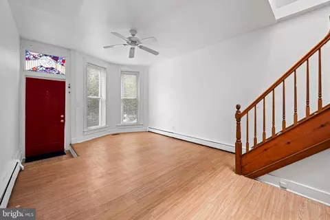 Living - 812 Powers St, Baltimore, MD 21211 photo 1 of 4