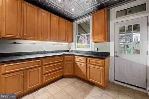 Kitchen - 812 Powers St, Baltimore, MD 21211 photo 2 of 3