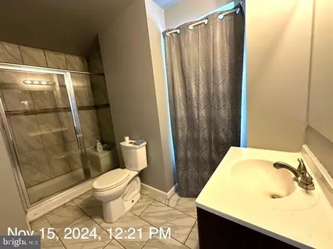 Bath - 2468 Greenmount Ave, Baltimore, MD 21218 photo 2 of 2
