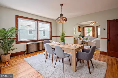 Dining - 3023 Chesley, Baltimore, MD 21234 photo 3 of 4