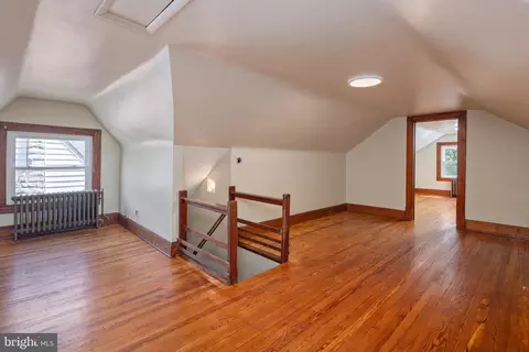 Entry Way - 3023 Chesley, Baltimore, MD 21234 photo 4 of 4