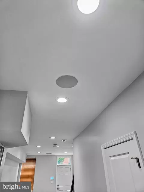 524 N Patterson Park Ave N, Baltimore, MD 21205 photo 35