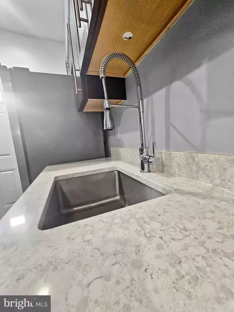 524 N Patterson Park Ave N, Baltimore, MD 21205 photo 50