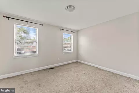 Bedroom - 103 N Athol Ave, Baltimore, MD 21229 photo 5 of 5