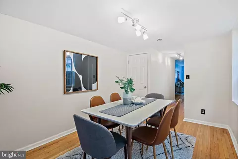 Dining - 31 S Ann St, Baltimore, MD 21231 photo 2 of 3