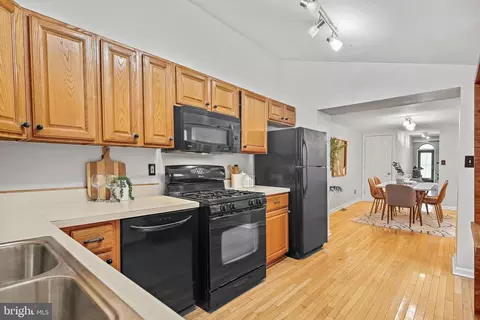 Kitchen - 31 S Ann St, Baltimore, MD 21231 photo 3 of 3