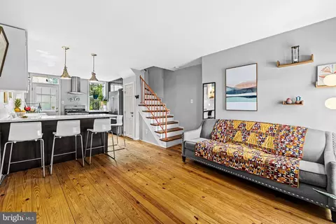 907 Mchenry St, Baltimore, MD 21223 photo 5