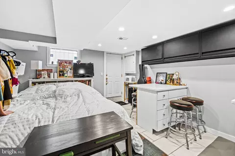 907 Mchenry St, Baltimore, MD 21223 photo 24