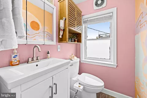 907 Mchenry St, Baltimore, MD 21223 photo 15