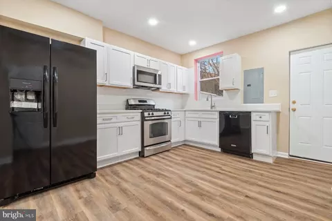 304 S Calhoun St, Baltimore, MD 21223 photo 8