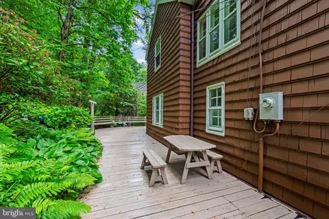 201 Deepdene Rd, Baltimore, MD 21210 photo 41