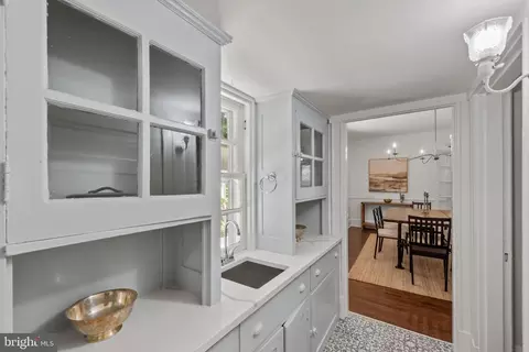 201 Deepdene Rd, Baltimore, MD 21210 photo 17