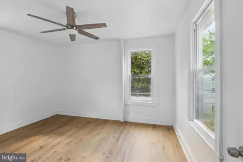 405 Calvin Ave, Baltimore, MD 21218 photo 30