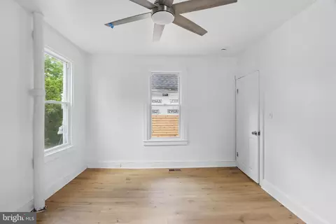 405 Calvin Ave, Baltimore, MD 21218 photo 32