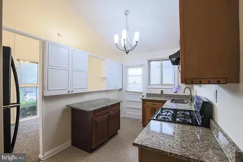 Kitchen - 5911 Winner Ave, Baltimore, MD 21215 photo 2 of 3