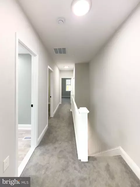 Entry Way - 1736 E 30th St, Baltimore, MD 21218 photo 5 of 7