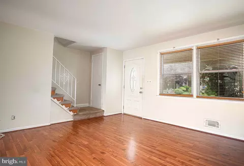 Living - 1225 Silverthorne Rd, Baltimore, MD 21239 photo 2 of 3