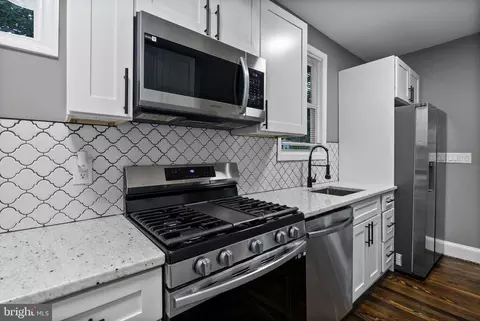 Kitchen - 3303 Richmond Ave, Baltimore, MD 21213 photo 4 of 4