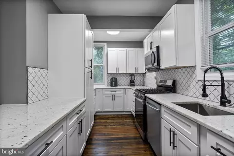 Kitchen - 3303 Richmond Ave, Baltimore, MD 21213 photo 1 of 4