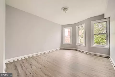 Living - 2572 Mcculloh St, Baltimore, MD 21217 photo 1 of 2