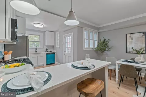 912 E 37th St, Baltimore, MD 21218 photo 15