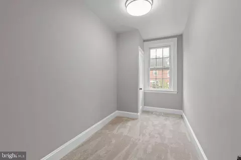 912 E 37th St, Baltimore, MD 21218 photo 21