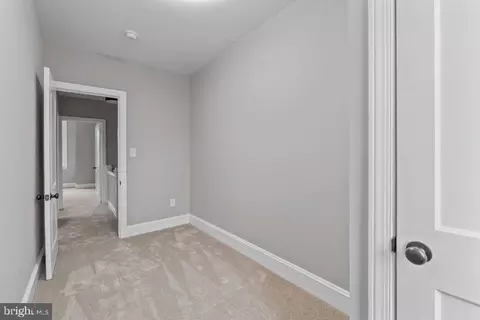 912 E 37th St, Baltimore, MD 21218 photo 22