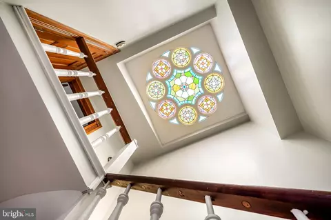 Entry Way - 522 S Hanover St, Baltimore, MD 21201 photo 9 of 10