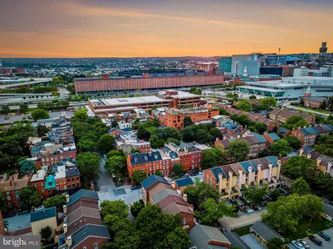 View/Area - 522 S Hanover St, Baltimore, MD 21201 photo 5 of 19