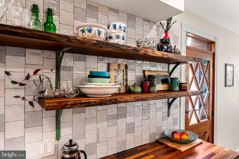 Kitchen - 522 S Hanover St, Baltimore, MD 21201 photo 5 of 5