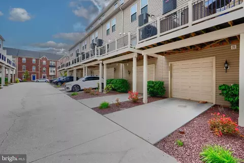 888 S Macon St, Baltimore, MD 21224 photo 3