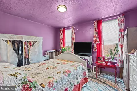 Bedroom - 2824 Ashland Ave, Baltimore, MD 21205 photo 6 of 8