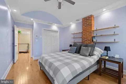 Bedroom - 3006 Dillon St, Baltimore, MD 21224 photo 2 of 3