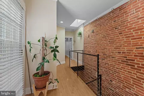 Entry Way - 3006 Dillon St, Baltimore, MD 21224 photo 2 of 3