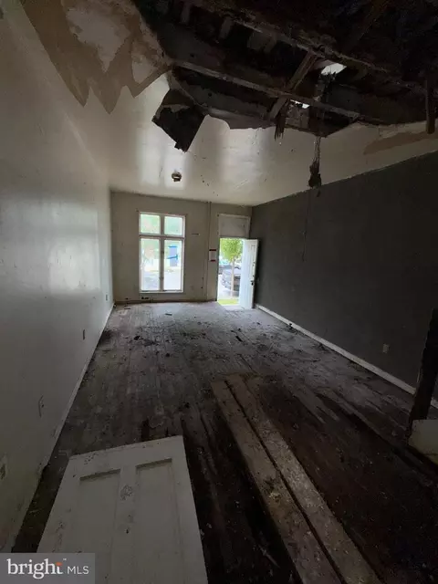 2907 E Monument St, Baltimore, MD 21205 photo 7