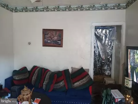 1917 Lemmon St, Baltimore, MD 21223 photo 3