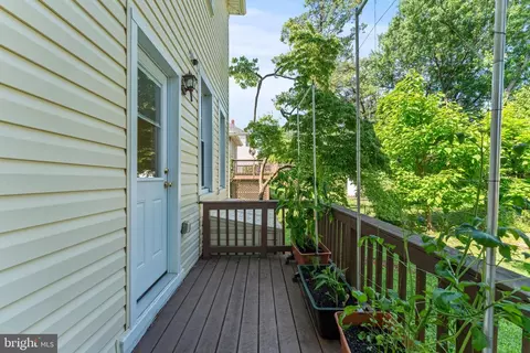 Exterior - 5012 Catalpha Rd, Baltimore, MD 21214 photo 1 of 3
