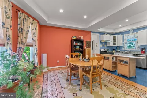 Dining - 5012 Catalpha Rd, Baltimore, MD 21214 photo 3 of 3