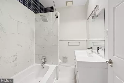 Bath - 4106 Falls Rd, Baltimore, MD 21211 photo 1 of 4
