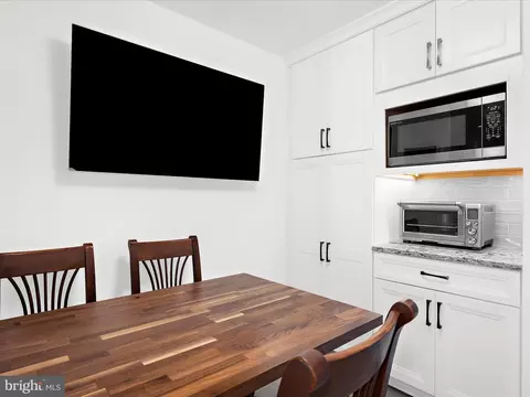 Kitchen - 10 E Lee St #2405, Baltimore, MD 21202 photo 5 of 5