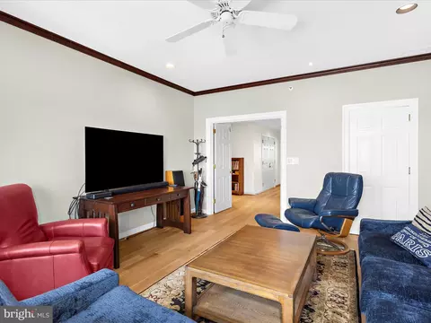 Living - 10 E Lee St #2405, Baltimore, MD 21202 photo 2 of 2