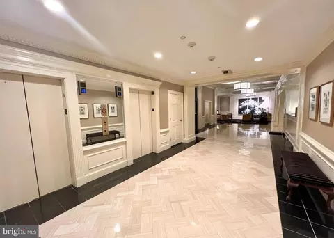 Entry Way - 10 E Lee St #2405, Baltimore, MD 21202 photo 4 of 4