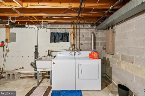 841 Mchenry St, Baltimore, MD 21230 photo 39