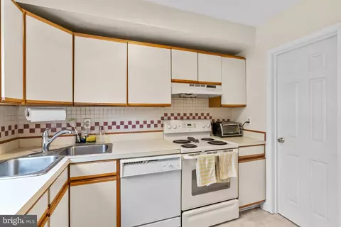 841 Mchenry St, Baltimore, MD 21230 photo 15