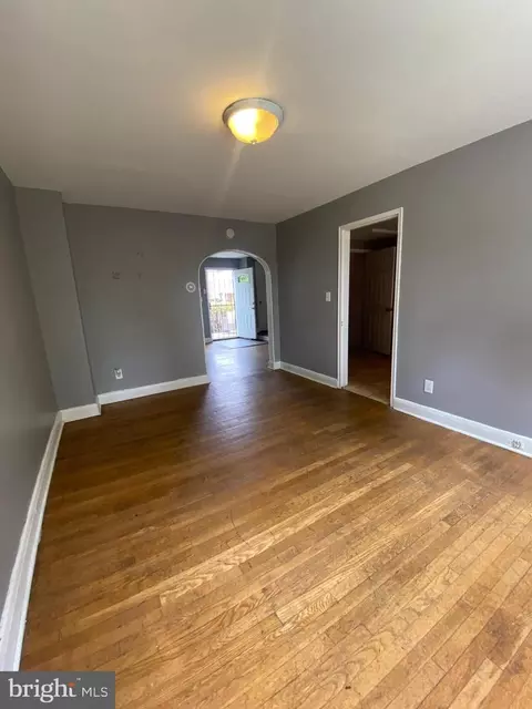 Living - 5757 Edgepark Rd, Baltimore, MD 21239 photo 1 of 3