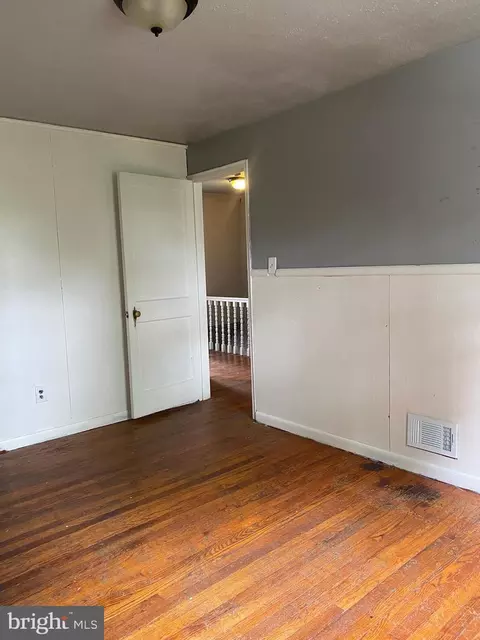 Bedroom - 5757 Edgepark Rd, Baltimore, MD 21239 photo 2 of 2