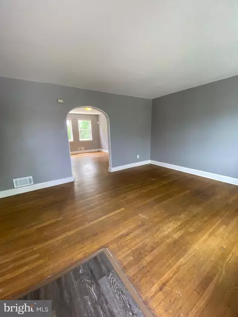 Entry Way - 5757 Edgepark Rd, Baltimore, MD 21239 photo 1 of 9