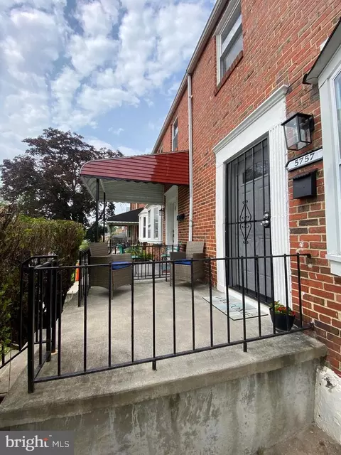 Exterior - 5757 Edgepark Rd, Baltimore, MD 21239 photo 2 of 4