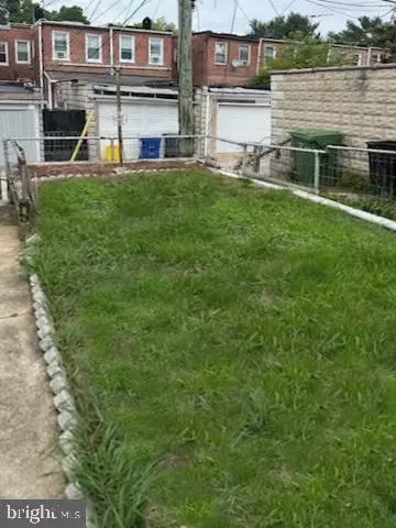 Exterior - 2828 Pelham Ave, Baltimore, MD 21213 photo 5 of 6