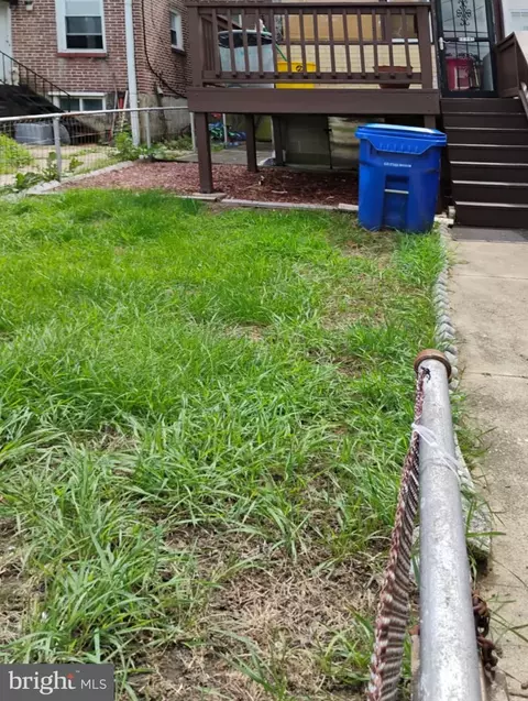 Exterior - 2828 Pelham Ave, Baltimore, MD 21213 photo 4 of 6